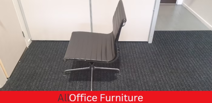 Eames Replica Chair - Image 3