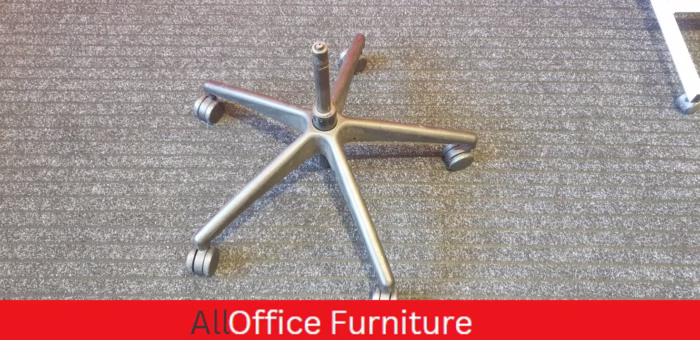 Black chair gas lift with wheels - Image 3