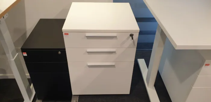 White Office Mobile - Image 1