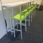 Breakout Table with 2 Stools